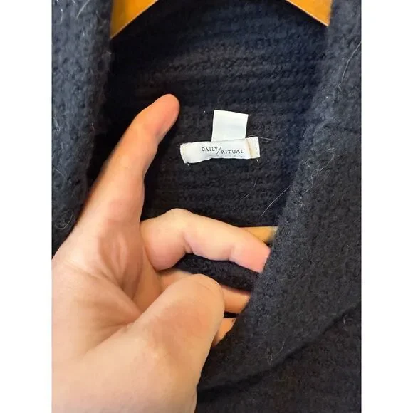 Daily Ritual Black Turtleneck Sweater Cozy Oversized Knit Pullover XL‎ - Picture 6 of 8